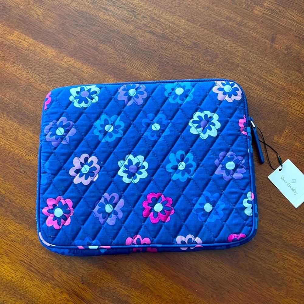NWT Vera Bradley Tablet Sleeve